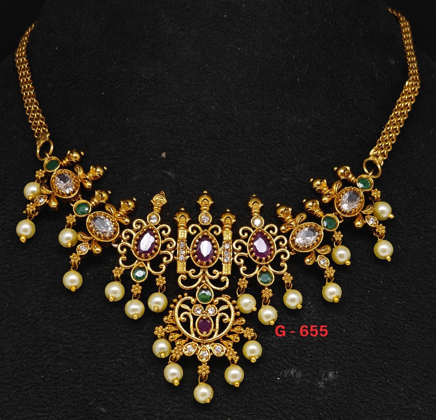 Radha's Jewellery Model 007