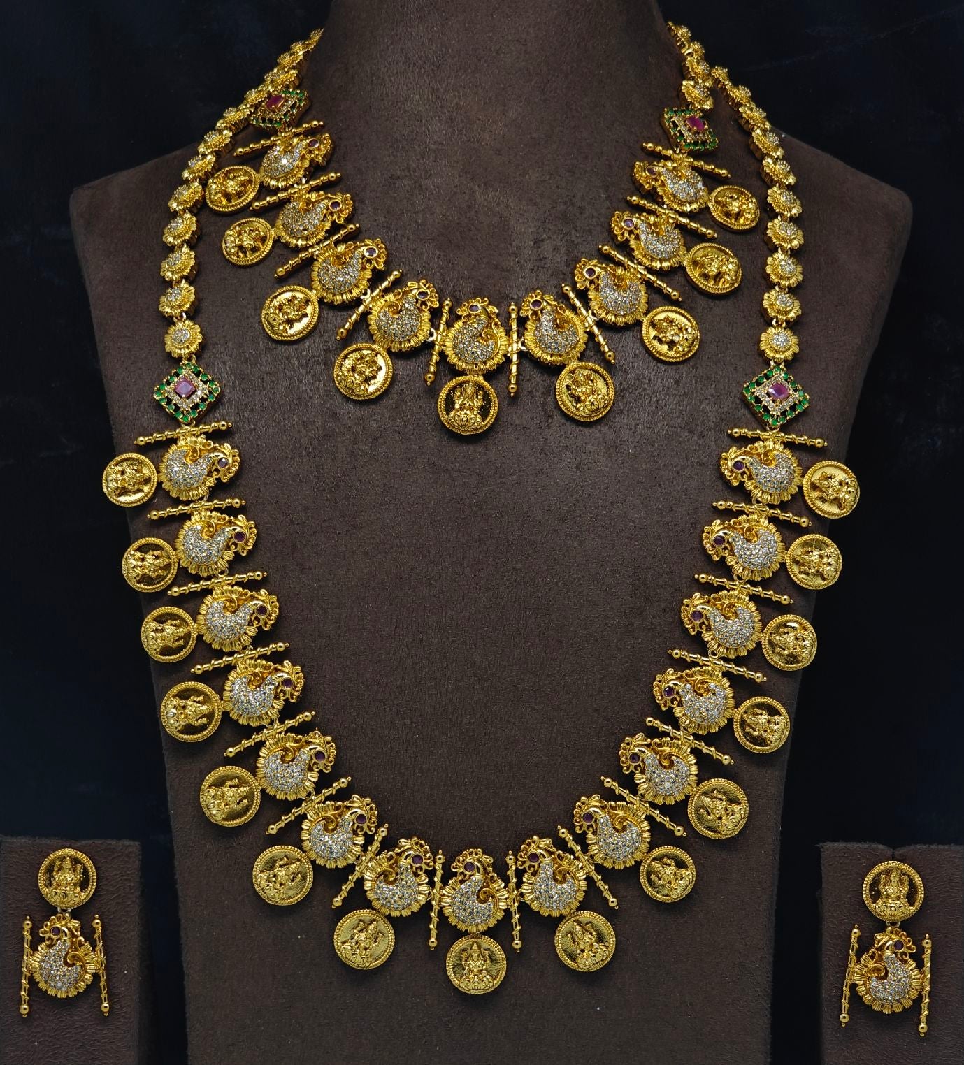 Radha's Jewellery Model 035