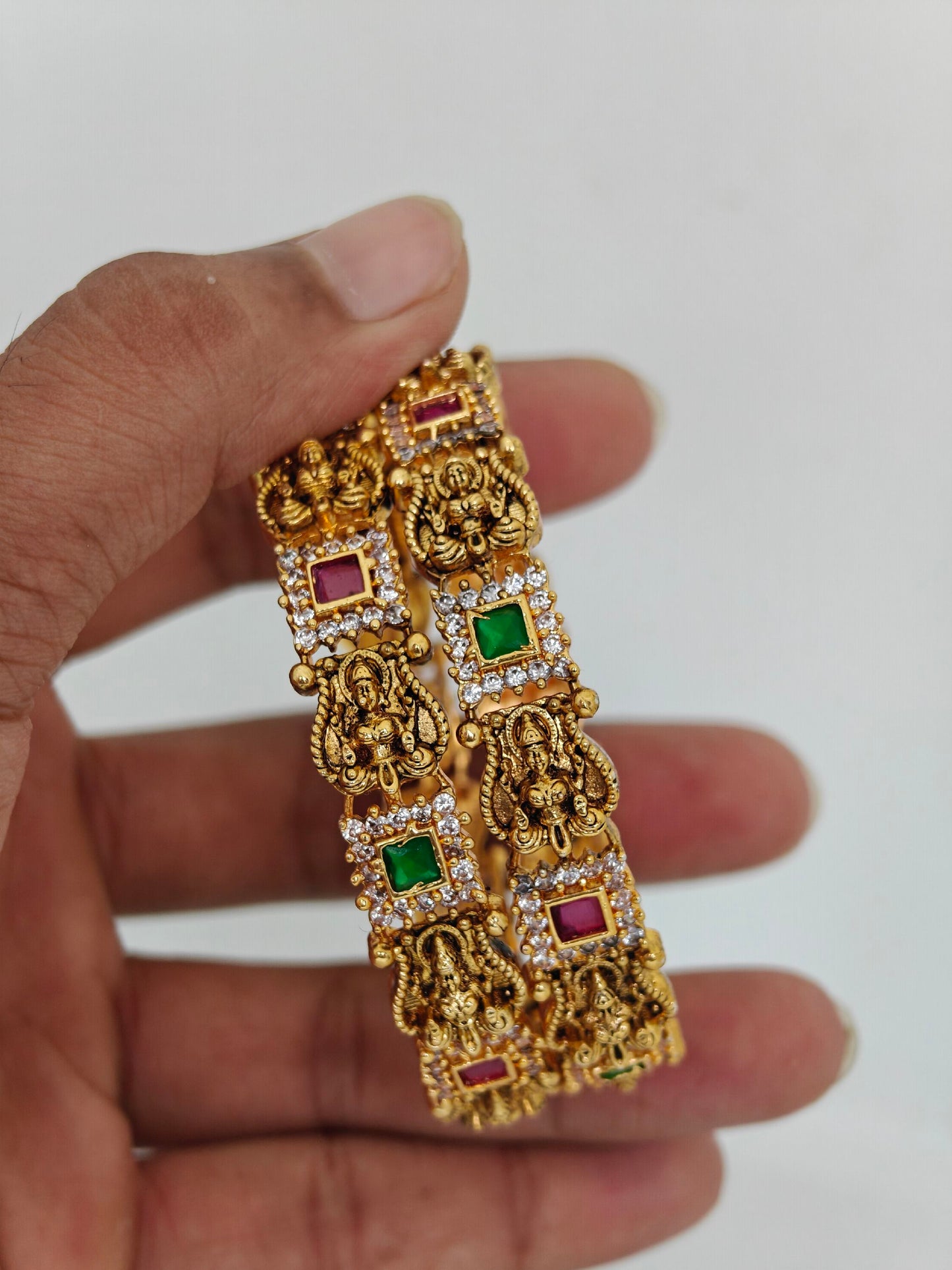 Radha's Jewellery  Model 017