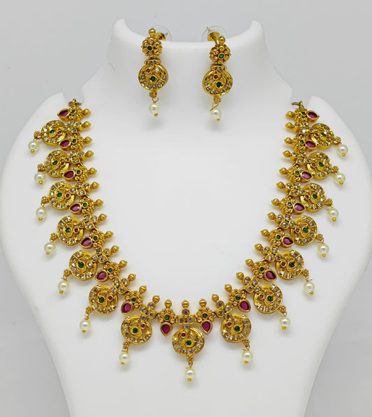 Radha's Jewellery  Model 010