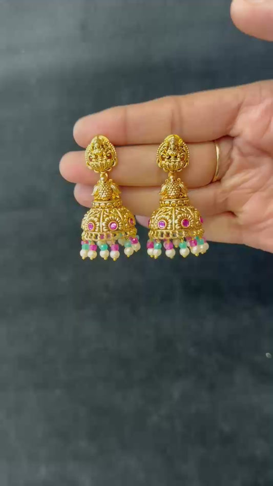 Radha's Jewellery  Model 070